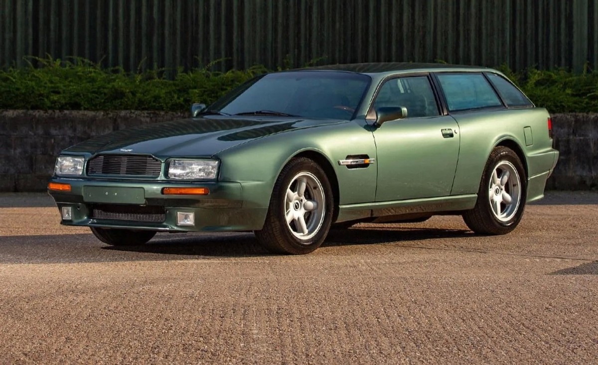 阿斯顿马丁猎装双门车最新款,阿斯顿马丁是捷豹的高端牌吗