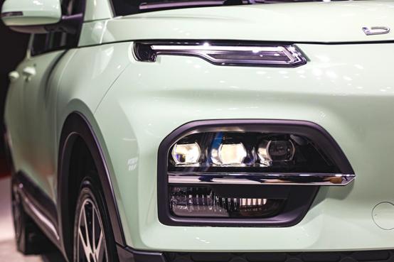 同级对比,两款同级车对比