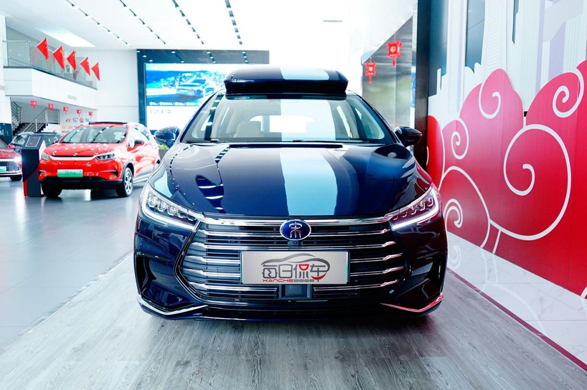 比亚迪宋maxdm-i乘坐体验,比亚迪宋plusdm-i和crv空间比较