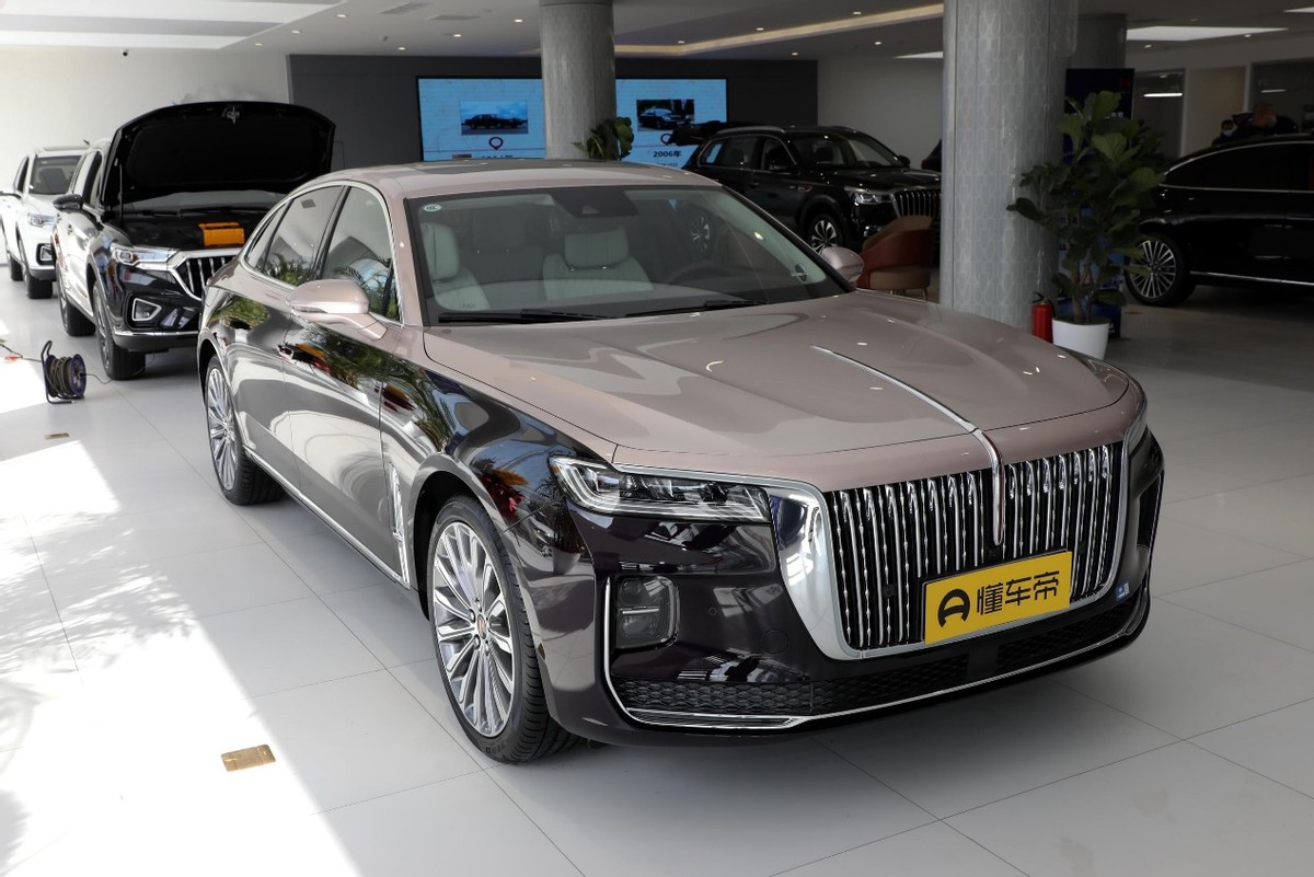 红旗30万以上车价格表最新款,30.98万元起售的红旗h9来了真值么