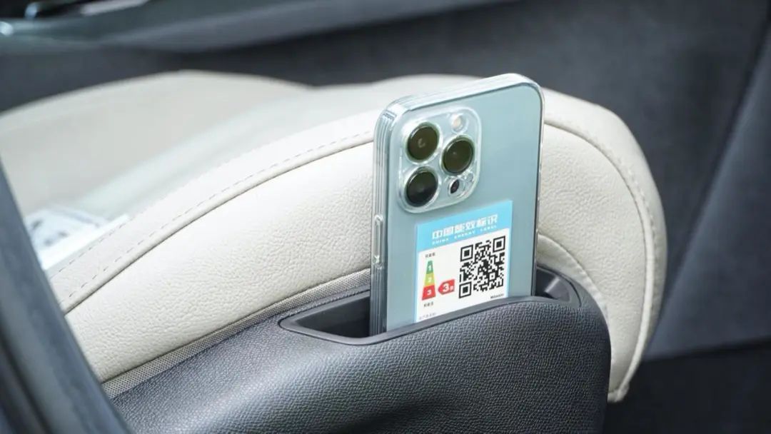 新标致408为何没有老款好,标致408新款怎么没有全景