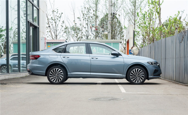 2023款星空版朗逸1.4t和1.2t区别,1.2t速腾和1.4t朗逸怎么选