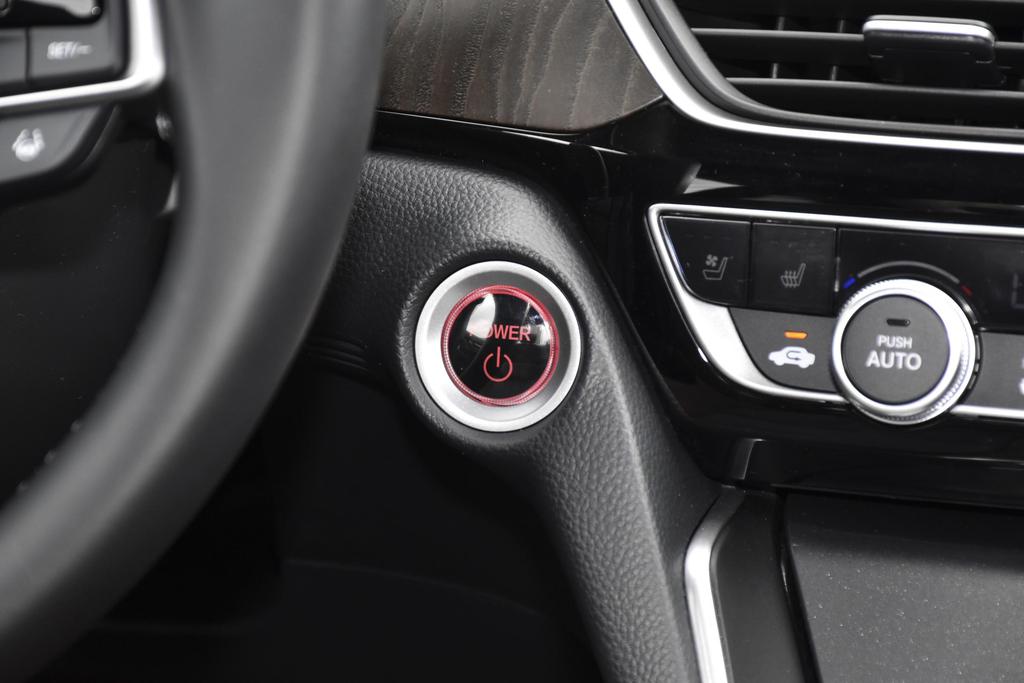 英仕派精致版2022款功能操作,英仕派2022款精致版落地多少