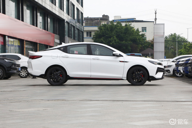 思皓曜1.5t,思皓曜2022款落地价低配