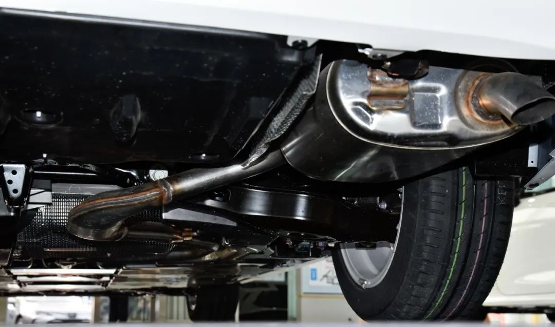 丰田卡罗拉哪款气囊多,丰田卡罗拉各种年限车型