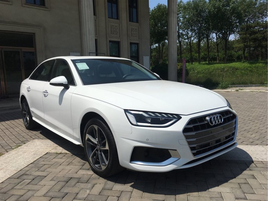 奥迪a4l40tfsi时尚动感试驾,奥迪a4l40tfsi深度评测