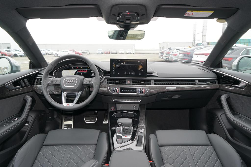 长沙奥迪s5优惠,哈尔滨奥迪s7落地价