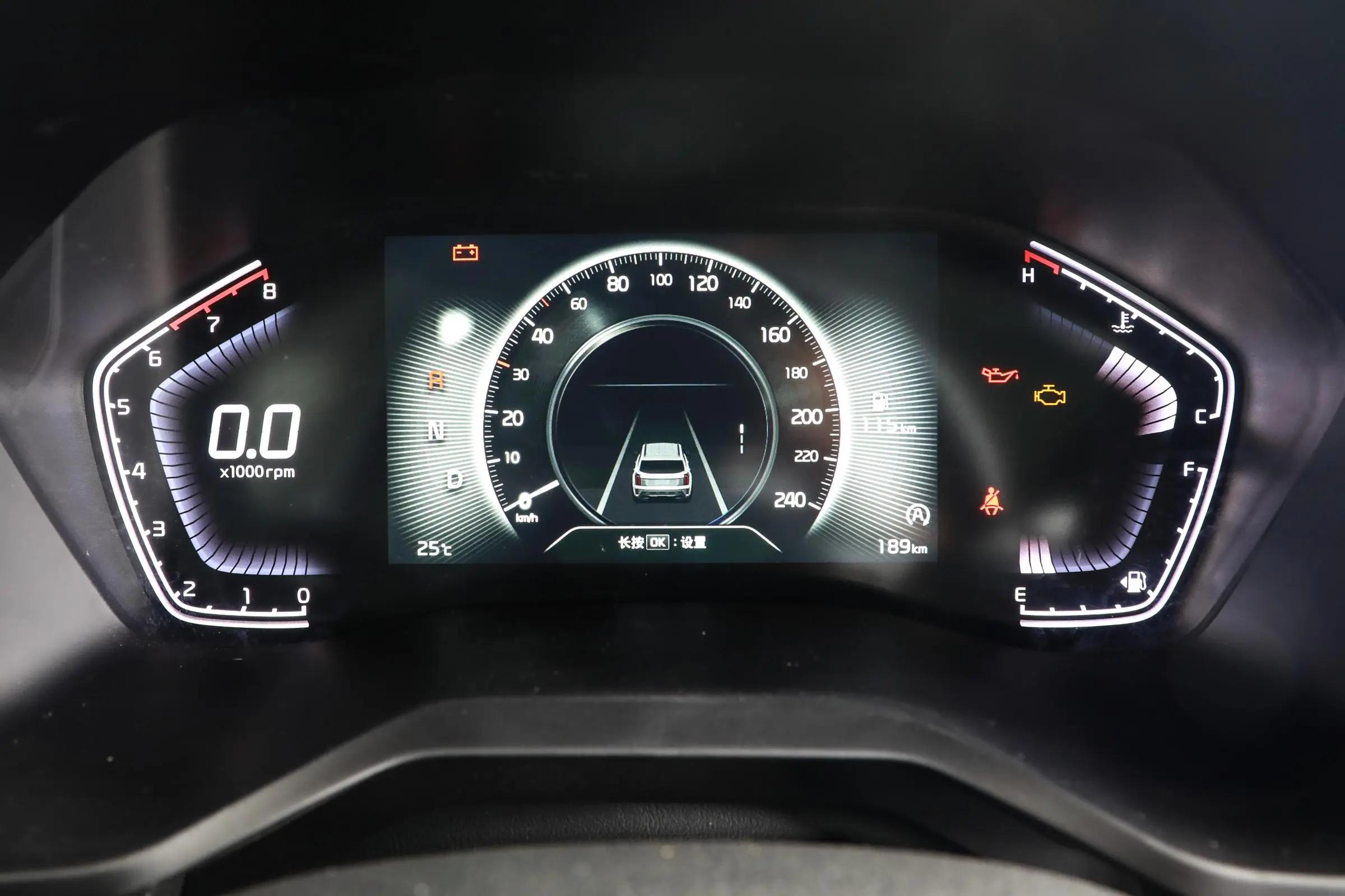 2021起亚智跑2.0油耗和质量怎样,起亚智跑手动挡有四驱吗