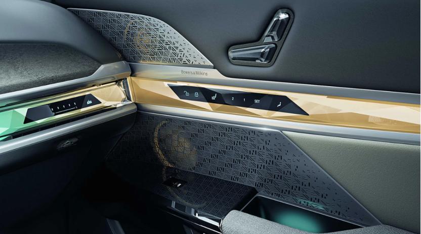 宝马i7上市视频,宝马7系德国售价多少