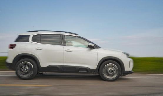 2023款天逸beyond哪些缺点,天逸共创版对比天逸beyond