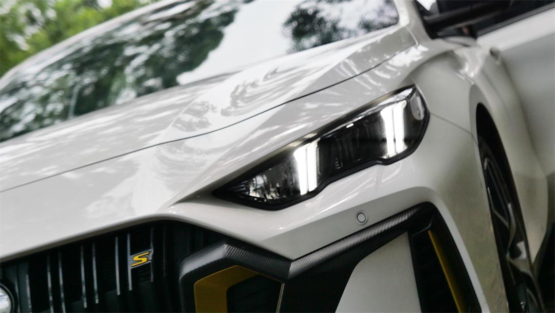 10万左右性价比高的车影豹,传祺影豹10万轿跑