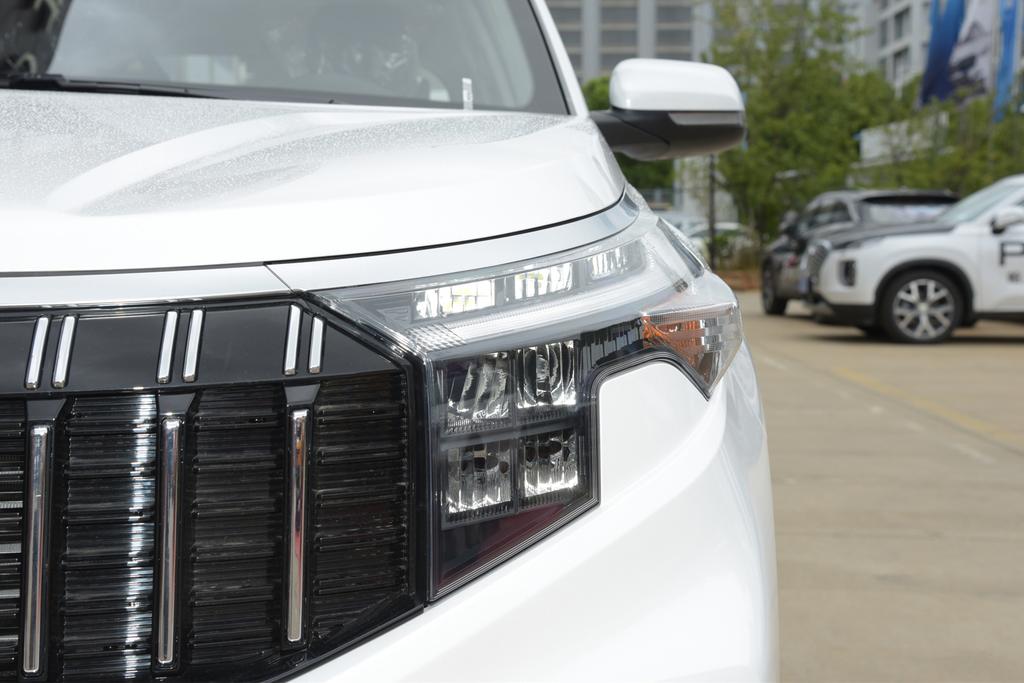 起亚新智跑最新款试驾视频,试驾起亚智跑2021款视频