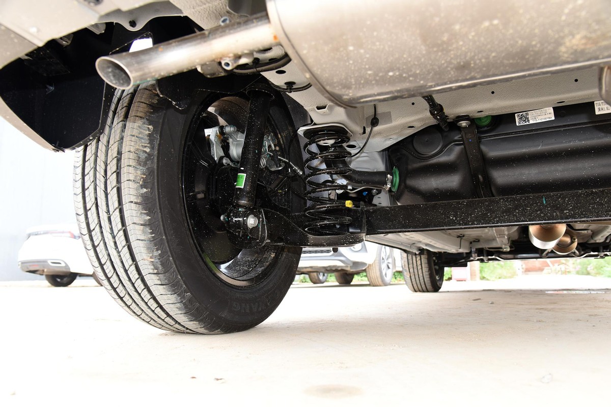 瑞虎5x1.5l一百块钱能跑多少公里,1.5l百公里7.5升的油耗高吗