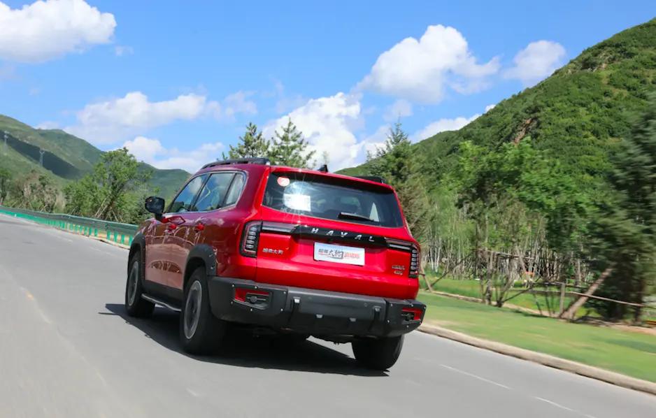 哈弗大狗追猎版野性设计十足耐看,尽情释放野性试驾哈弗大狗追猎版