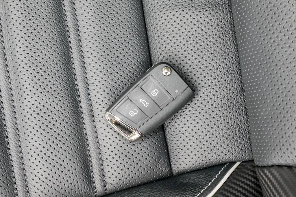 沉浸式夜晚体验大众凌渡,凌渡沉浸体验