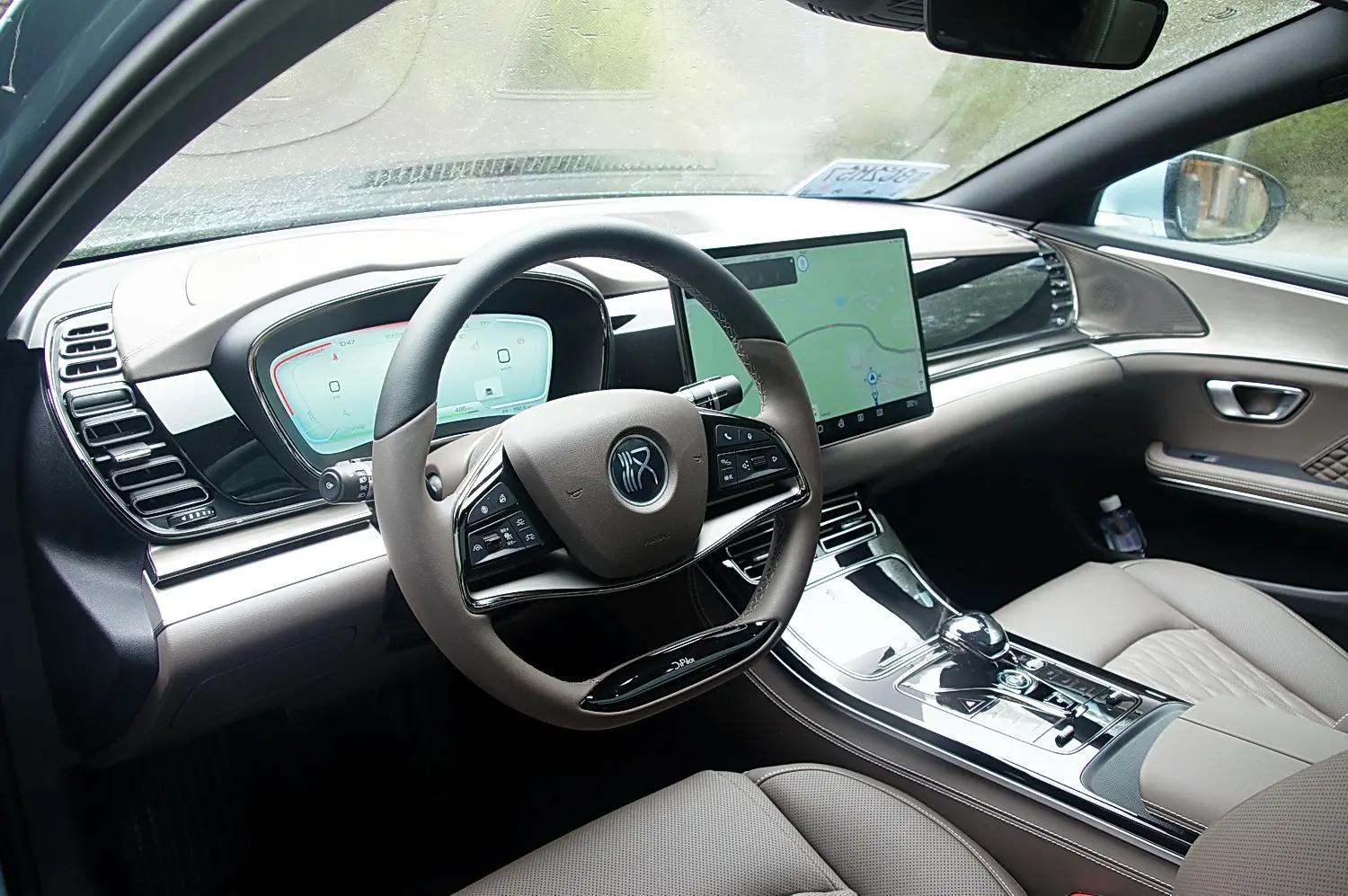 沉浸式体验比亚迪汉ev冠军版试驾,2022款比亚迪汉ev有哪些新科技