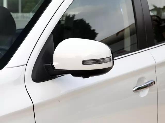 全新三菱欧蓝德配置怎么选,2.4l七座版