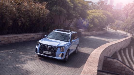 插混和增程式哪一个实用一些,比亚迪的车是增程式还是插混