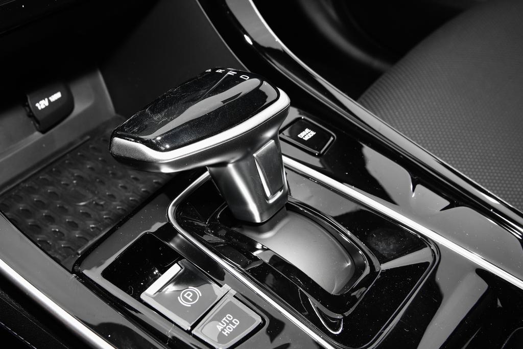 逍客和现代ix25哪个更值得买,轩逸和ix25哪个值得入手