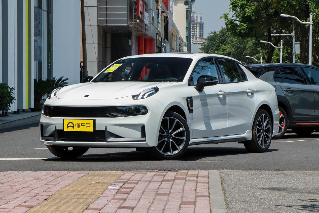 夏天贴膜48小时可以开窗吗,贴膜夏天车里还会晒吗