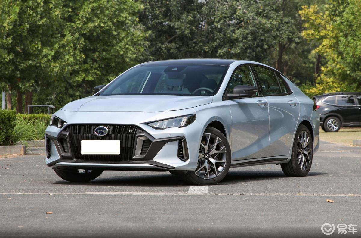 广汽新款四驱车型,售价1828万广汽推出新款家轿