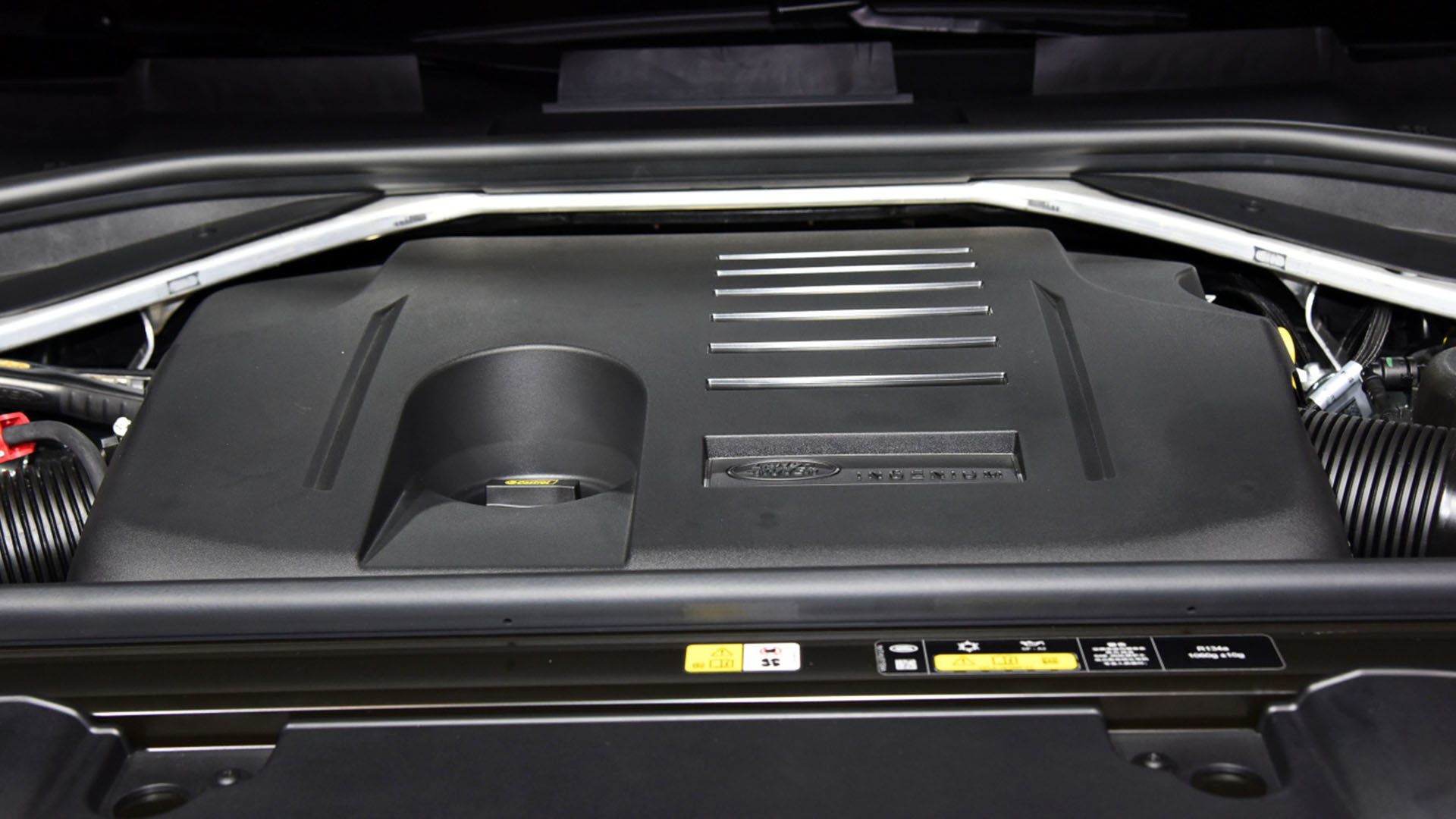 路虎揽胜音响均衡器最佳调试,全新路虎揽胜第一人称