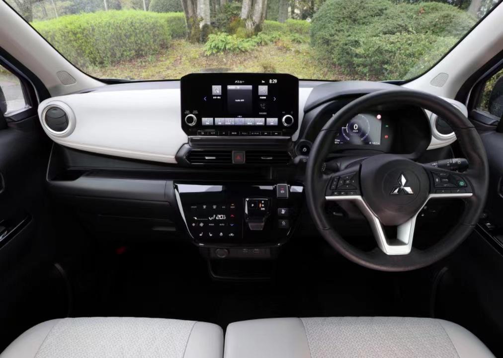 三菱ekx混动上市时间,10万左右的三菱即将上线suv