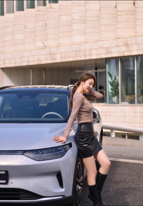 试驾全新零跑c11,试驾零跑23c11纯电