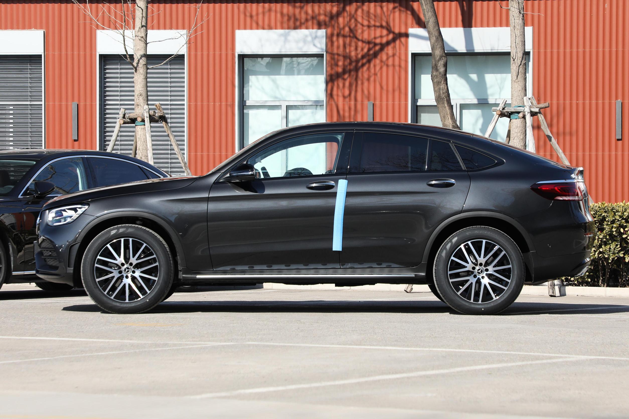 奔驰glc进口轿跑suv性能,奔驰glc轿跑suv低功率加速