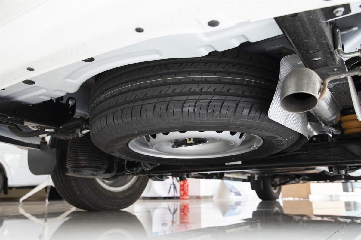 福特途睿欧1.5t落地价,福特途睿欧七座价格表