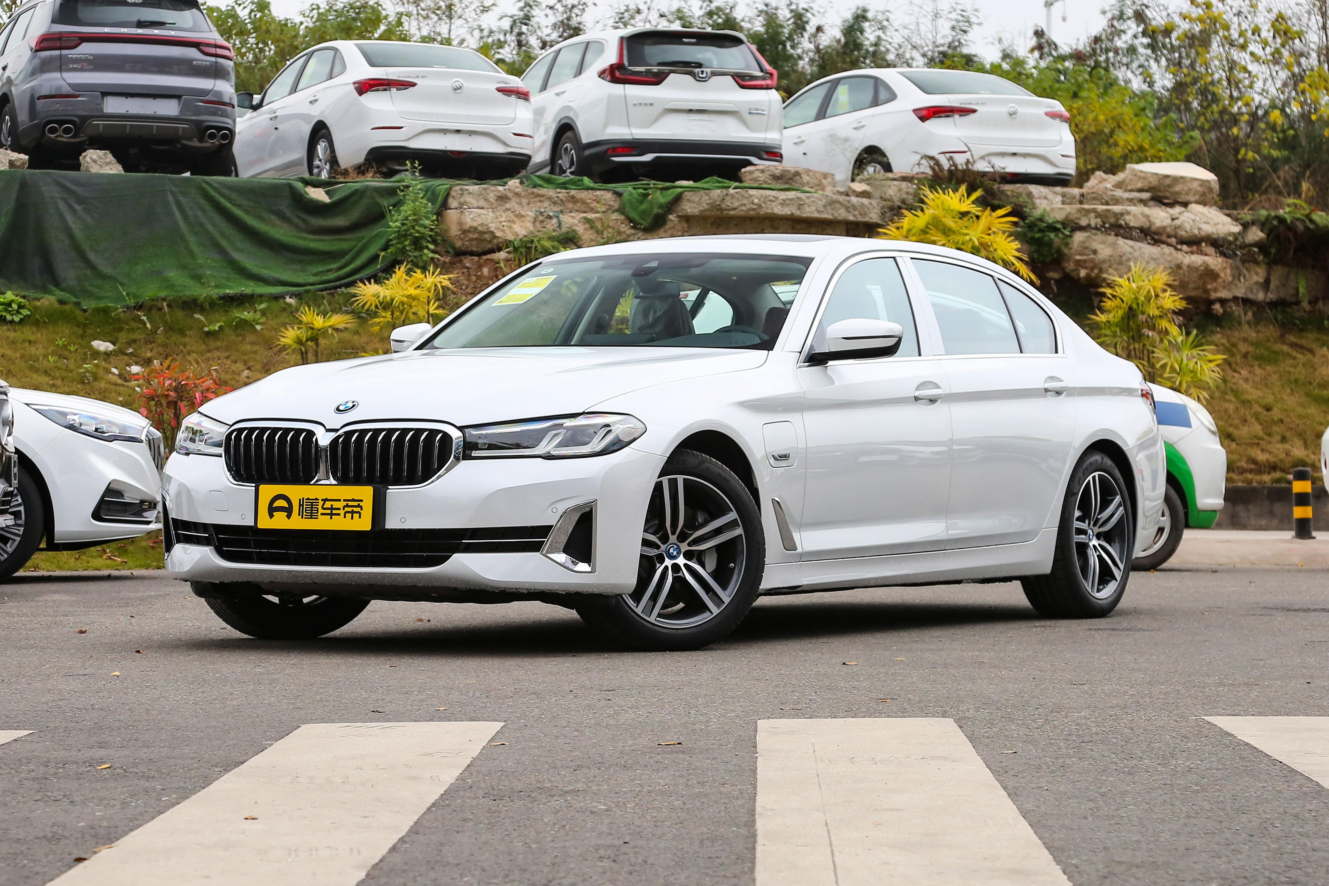 宝马5系phev变速箱油保养,贵阳宝马5系phev热销中购车优惠5.0