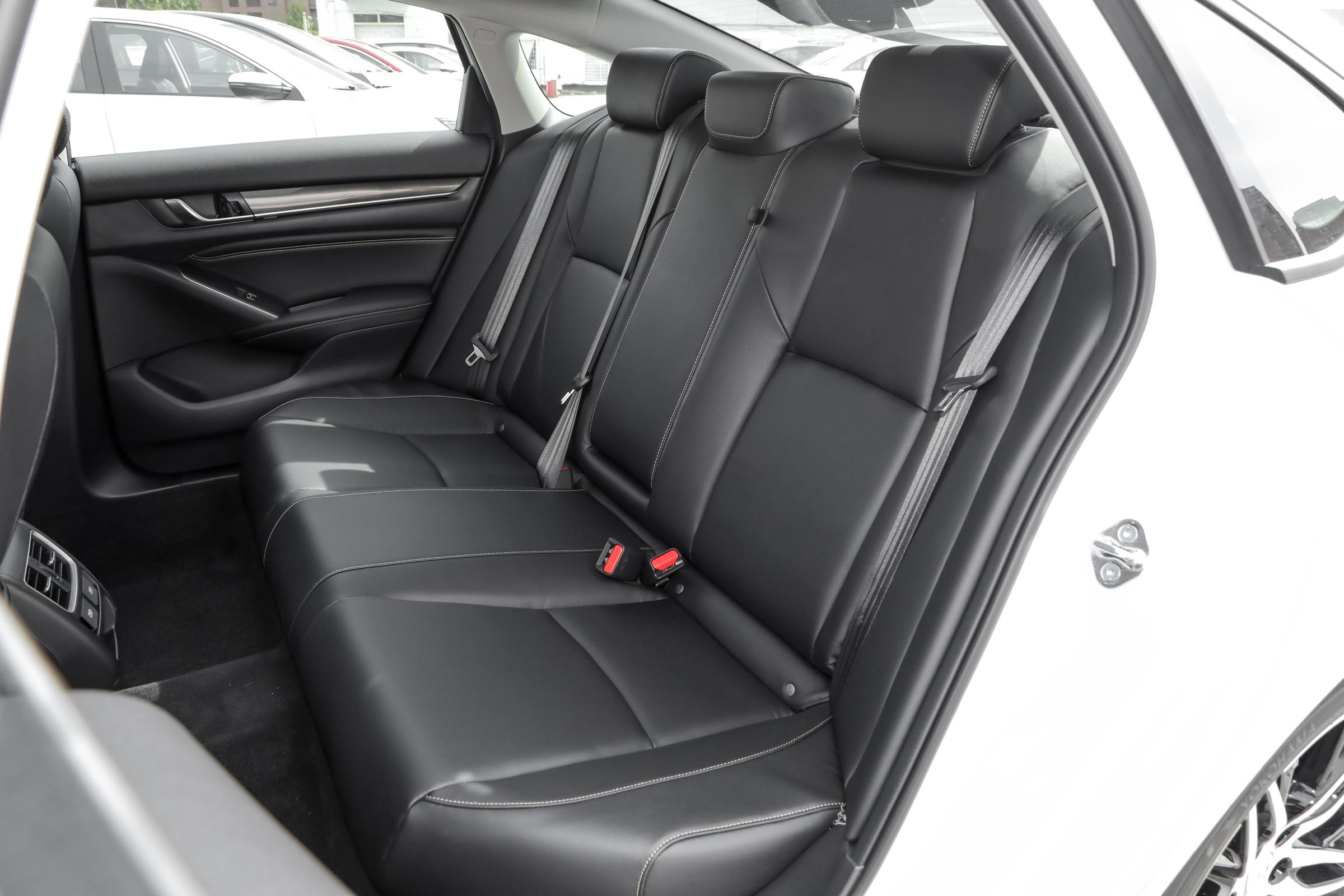 本田雅阁深度分析及购买建议,本田雅阁后续用车成本详解