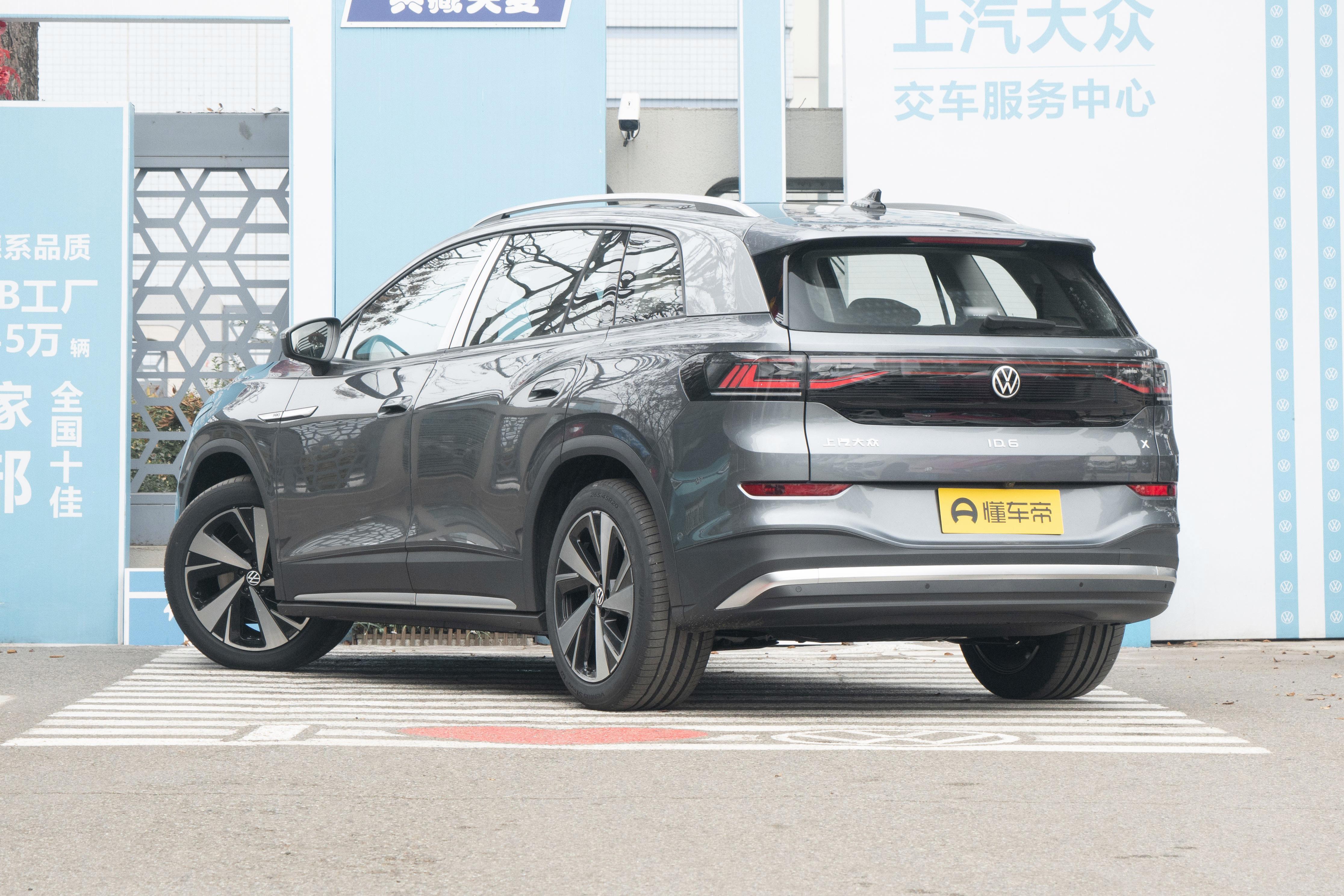 首付7.7万车价216000一个月还多少,上汽大众id.4x纯电suv值得买吗