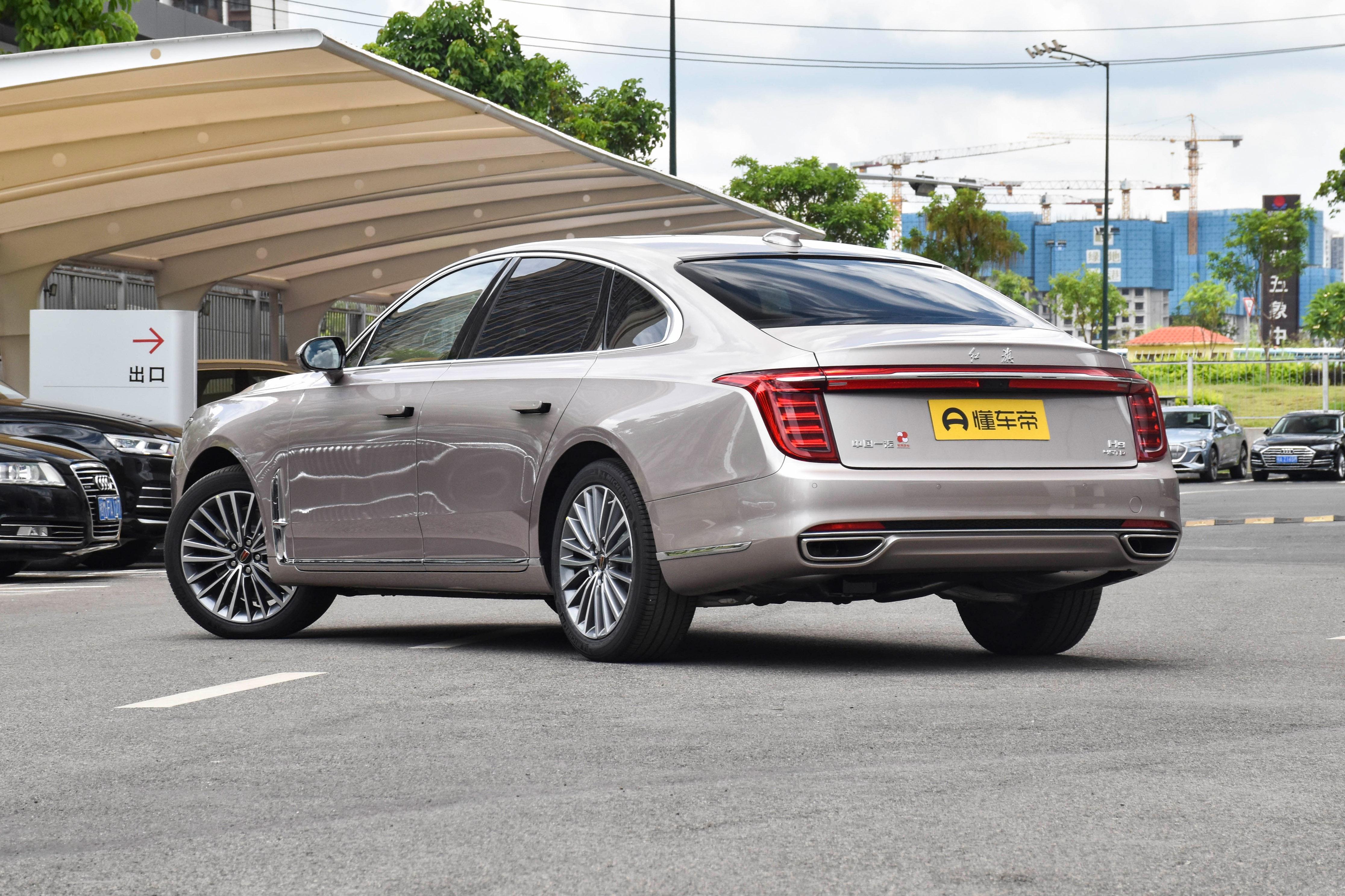 13万多公里的红旗h9值多少钱,红旗h912月销量