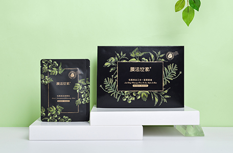 派对社交季，膜法世家陪你精致范儿跨年