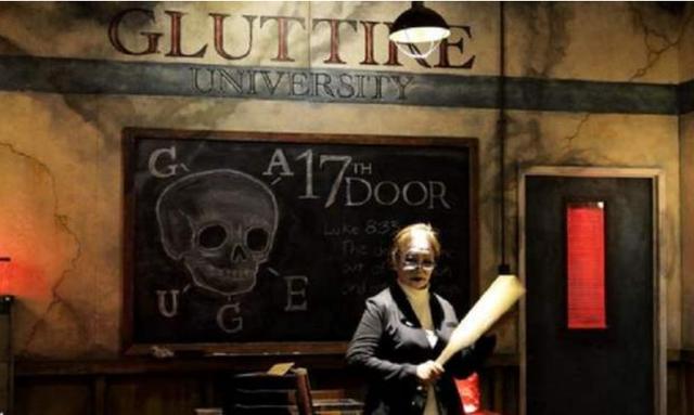 美国洛杉矶鬼屋签生死状是什么,美国最吓人的鬼屋还要签生死状