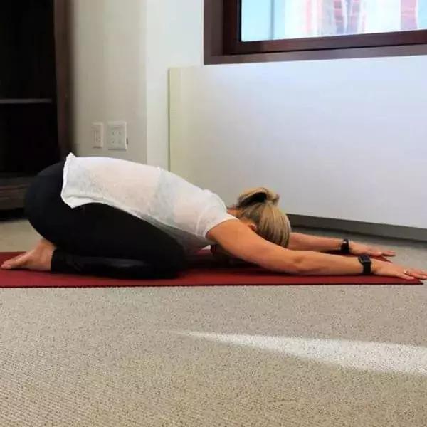 肠道内可以堆积几斤宿便,肠道狭窄宿便堆积很多