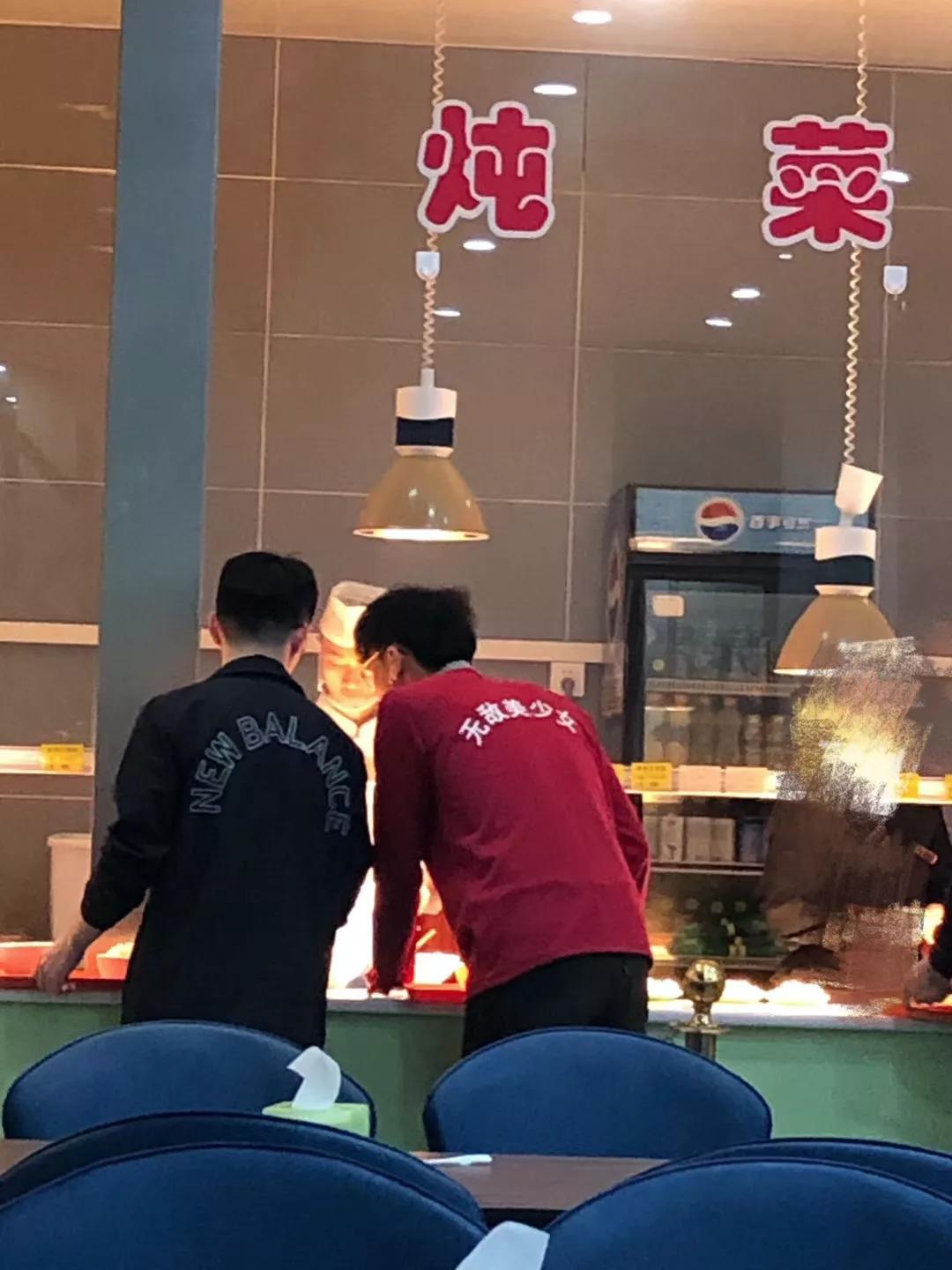 姣旇緝楂樼骇鐨勬湇瑁卻logan,闈炲父浣庤皟鐨剆logan琛ｆ湇