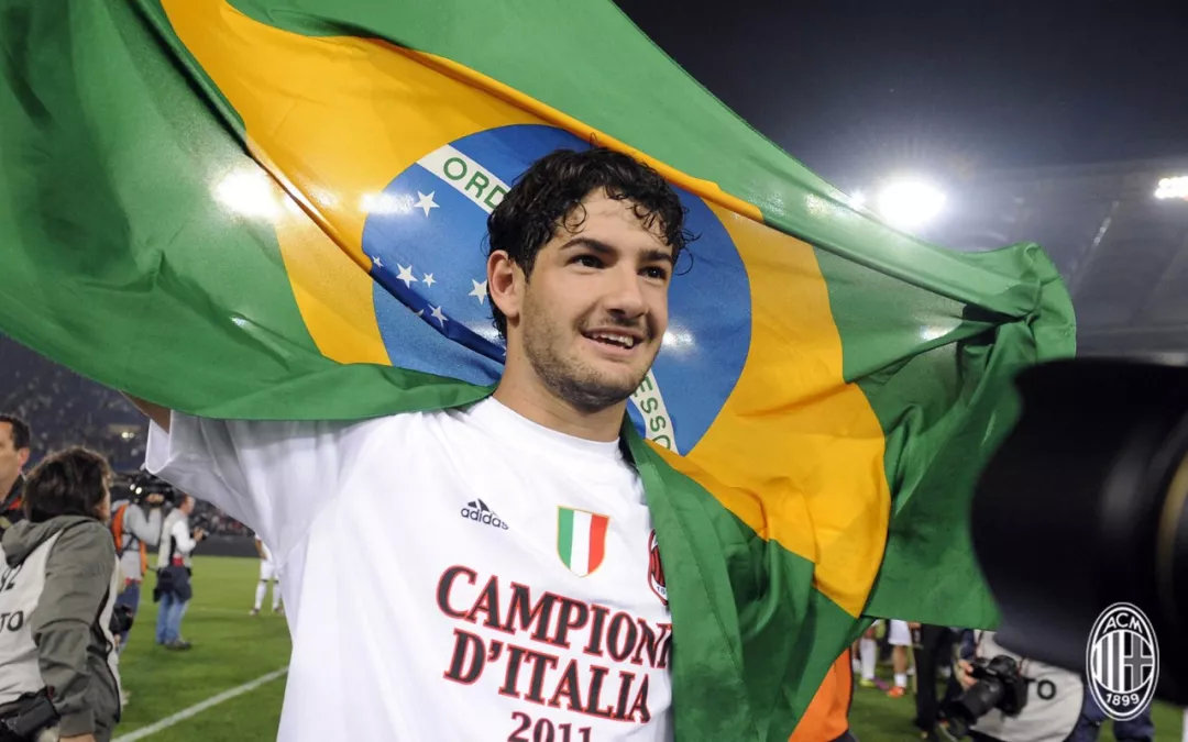 远征红黑军|桑巴元素点缀，闪耀红黑军团