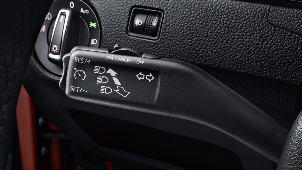 桑塔纳浩纳哪个车型好,买车买顶配桑塔纳