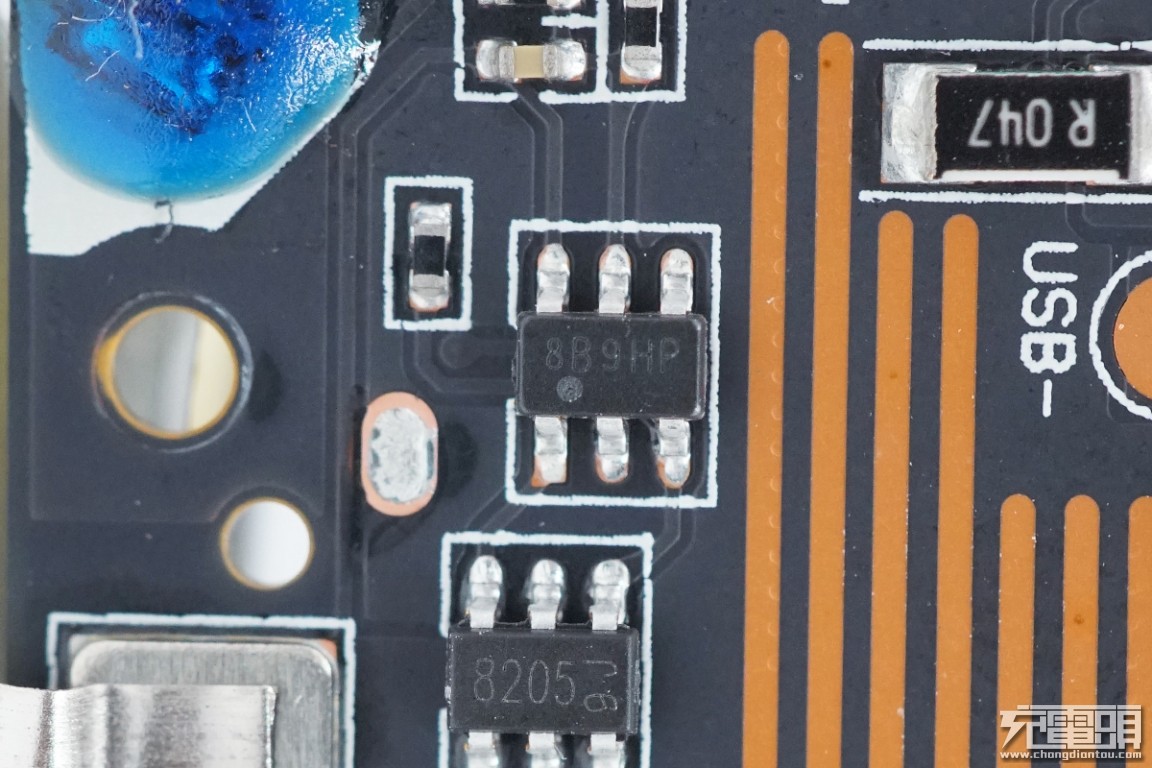 支持三星25w的移动电源,三星20000mah移动电源拆解