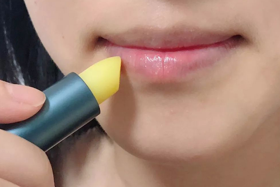 用不完的润唇膏,随时补妆的唇膏