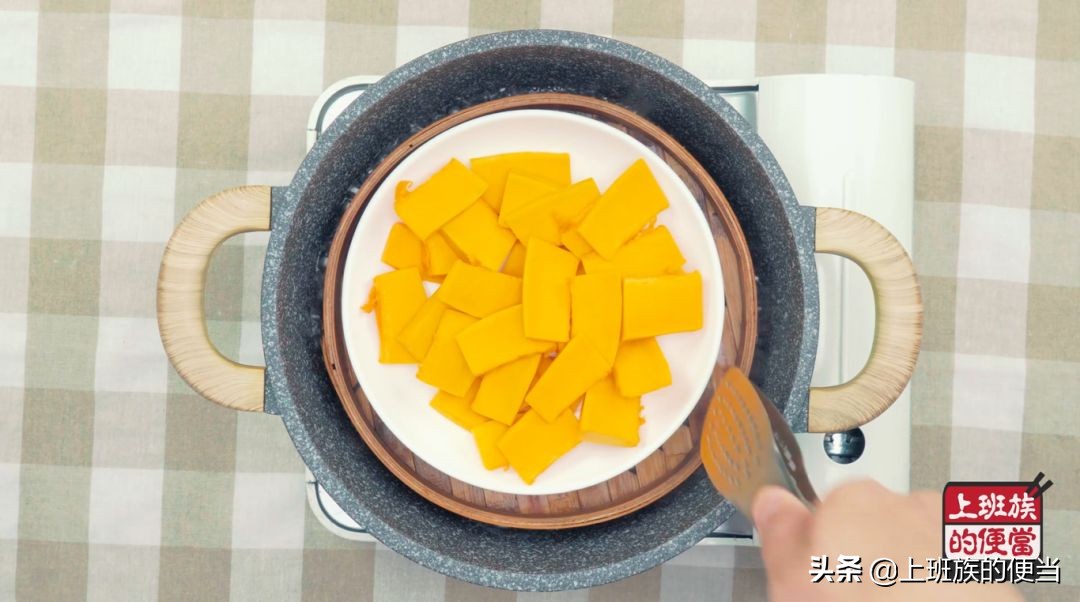 半斤南瓜放多少面粉做馒头,南瓜加纯牛奶糯米饼