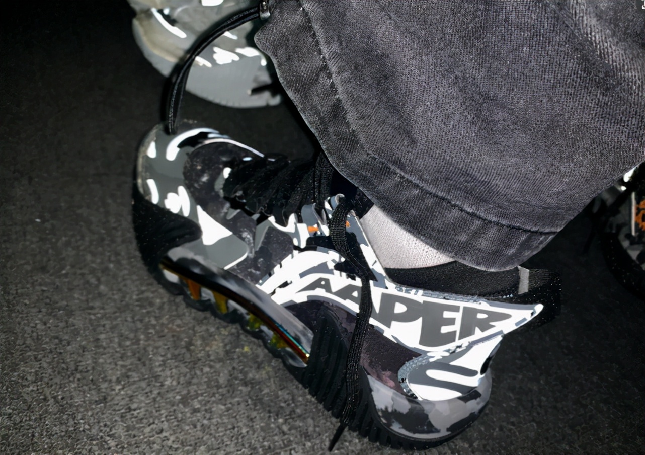 一周打三次球外场篮球鞋耐克,阿迪达斯一周鞋