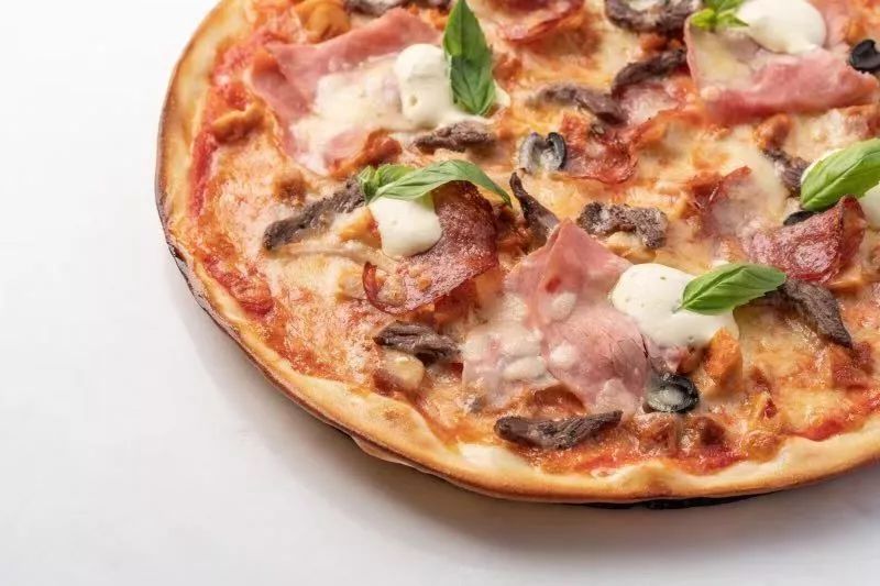 真敢玩！这次北京披萨节他们披着床单就来了