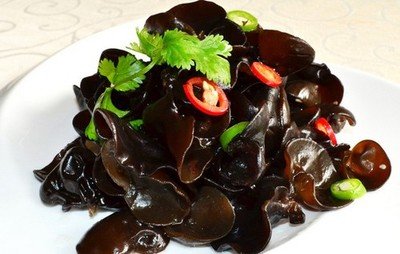 乌鸡越吃越补？黑色系食物大揭秘