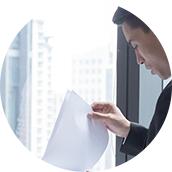 战胜病魔与灾难,与病魔抗争不止