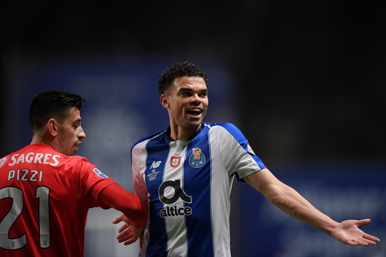 波尔图卖了多少球员,波尔图买卖球员价格