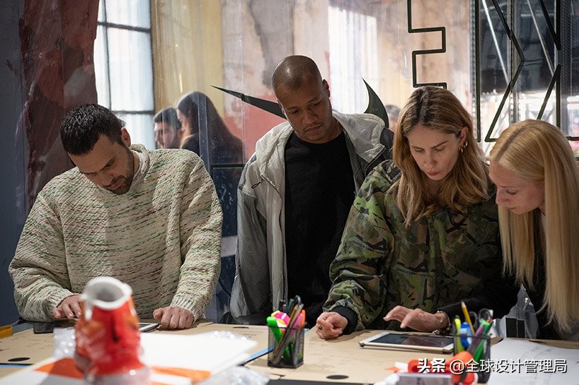 耐克设计师设计的100元跑鞋,nike经典款式介绍airmax系列