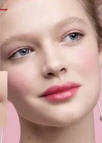 李佳琦力荐的爆款，时尚圈都在用的好东西，你有几只？